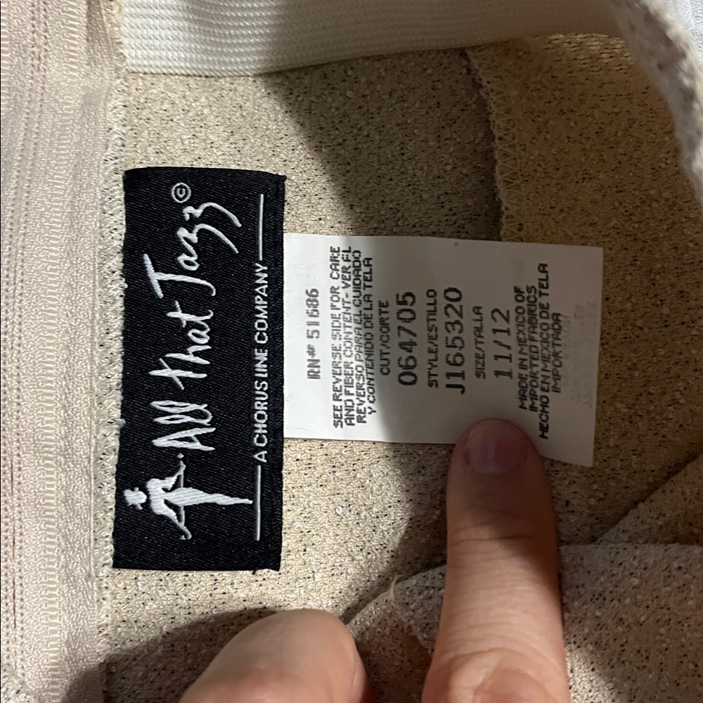 All that Jazz Cream Apparel - Picture 2 of 3